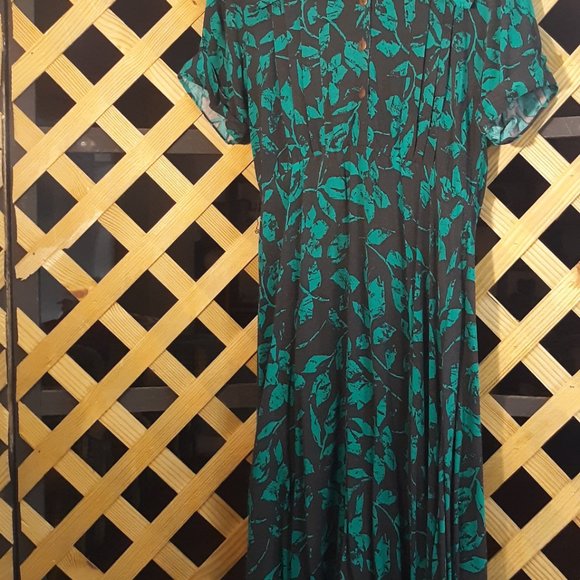 DRESS FIT & FLARE VINTAGE SHIRTWAIST 16W RAYON - Picture 2 of 5